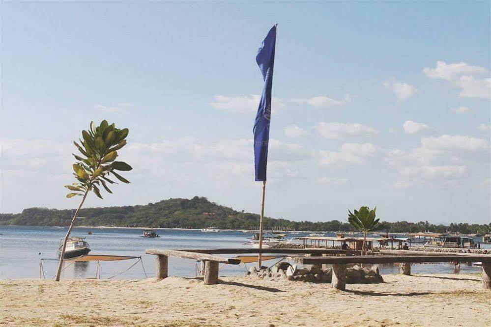 Matabungkay Beach Hotel Lian Buitenkant foto