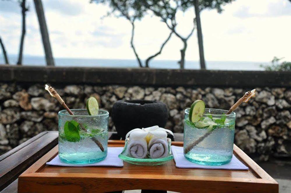 Matabungkay Beach Hotel Lian Buitenkant foto